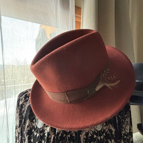 Goorin Bros Accessories - The Goorin Bros. "Dean the Butcher" Fedora: An Icon Reimagined 🎩✨